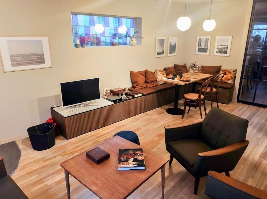 Sjarmerende, Sentrumsnaer Leilighet Stavanger Exterior foto